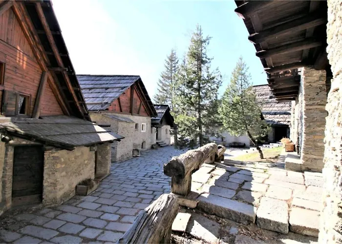 Luxury Lodges By Grand Hotel Sitea